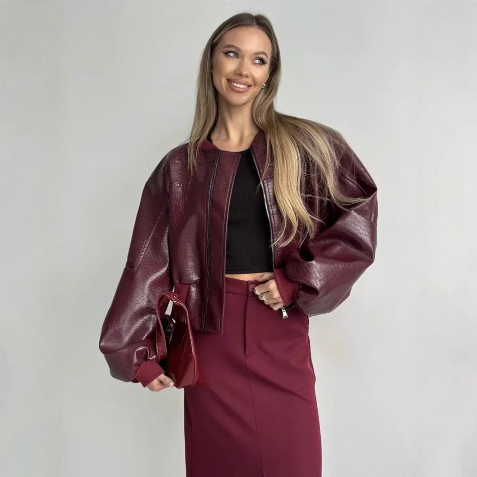 Damer trendig cropped konstläder jacka med voluminösa ärmar Mirla-Eva Jonsson