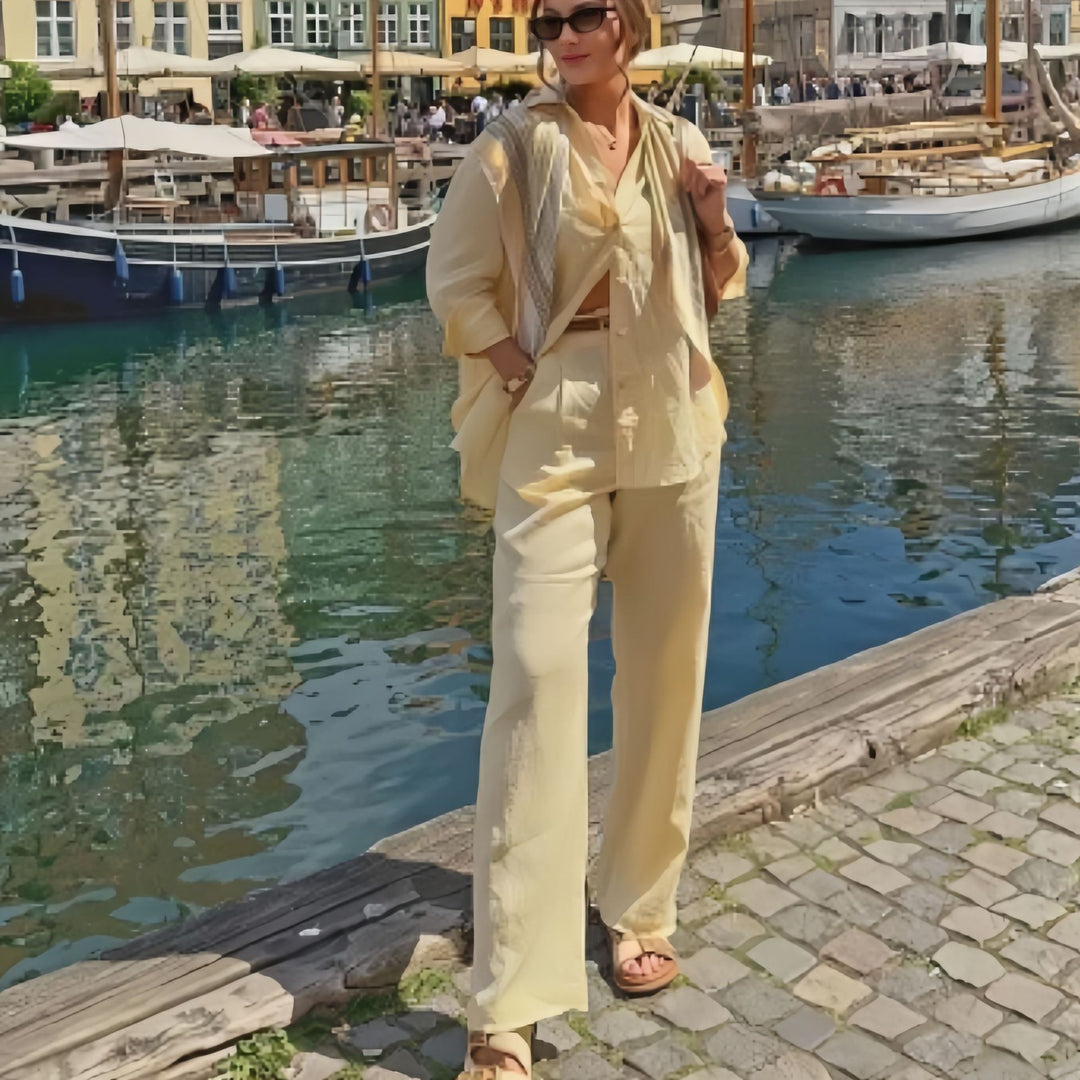 Damer trendig linne jumpsuit med figursydd skärning och långa ärmar Mirla-Eva Jonsson