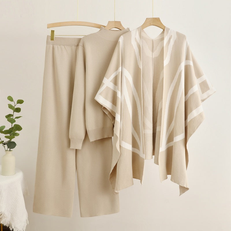 Damer trendigt stickat lounge set med grafisk poncho-design Eva Jonsson-Eva Jonsson