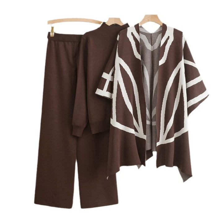 Damer trendigt stickat lounge set med grafisk poncho-design Eva Jonsson-Eva Jonsson