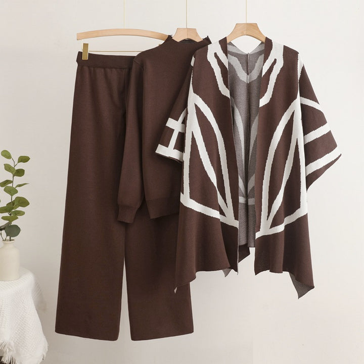 Damer trendigt stickat lounge set med grafisk poncho-design Eva Jonsson-Eva Jonsson
