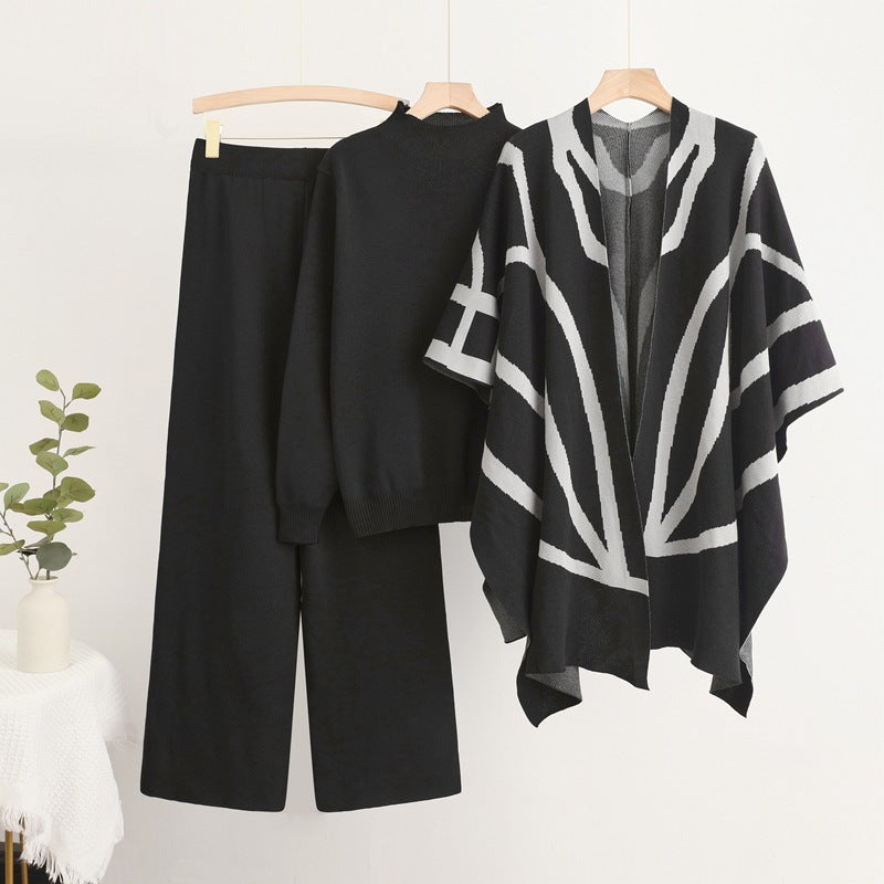 Damer trendigt stickat lounge set med grafisk poncho-design Eva Jonsson-Eva Jonsson
