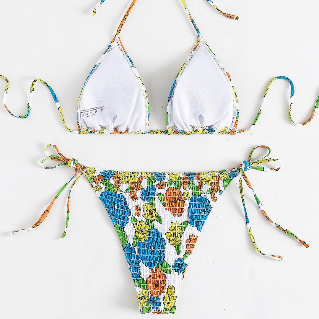 Damer triangel-bikini med färgglad strukturdesign och justerbara axelremmar Mirla-Eva Jonsson