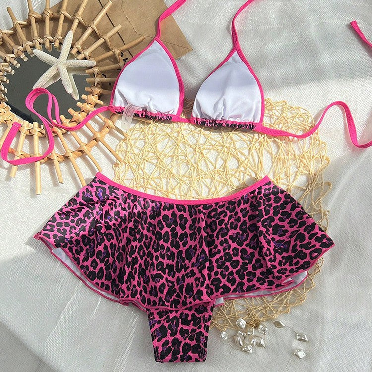 Damer triangel-bikini med lekfull volangskärning Mirla-Eva Jonsson