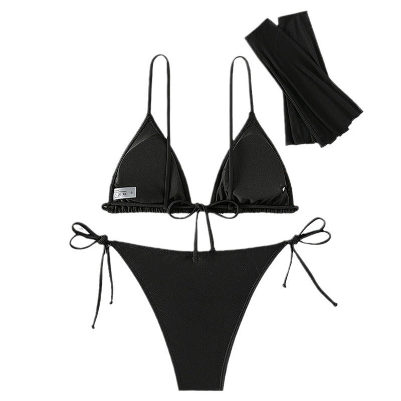 Damer triangelformad bikini-set med genomskinliga ärmar och blommig accent Mirla-Eva Jonsson