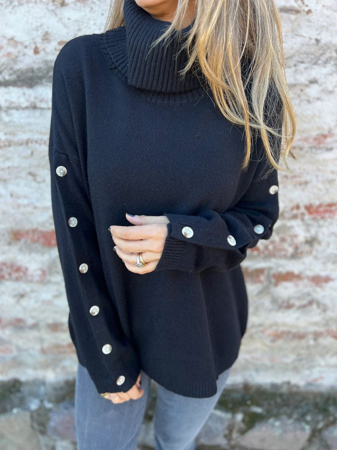Damer tröja med hög krage och knappar Eva Jonsson-Eva Jonsson