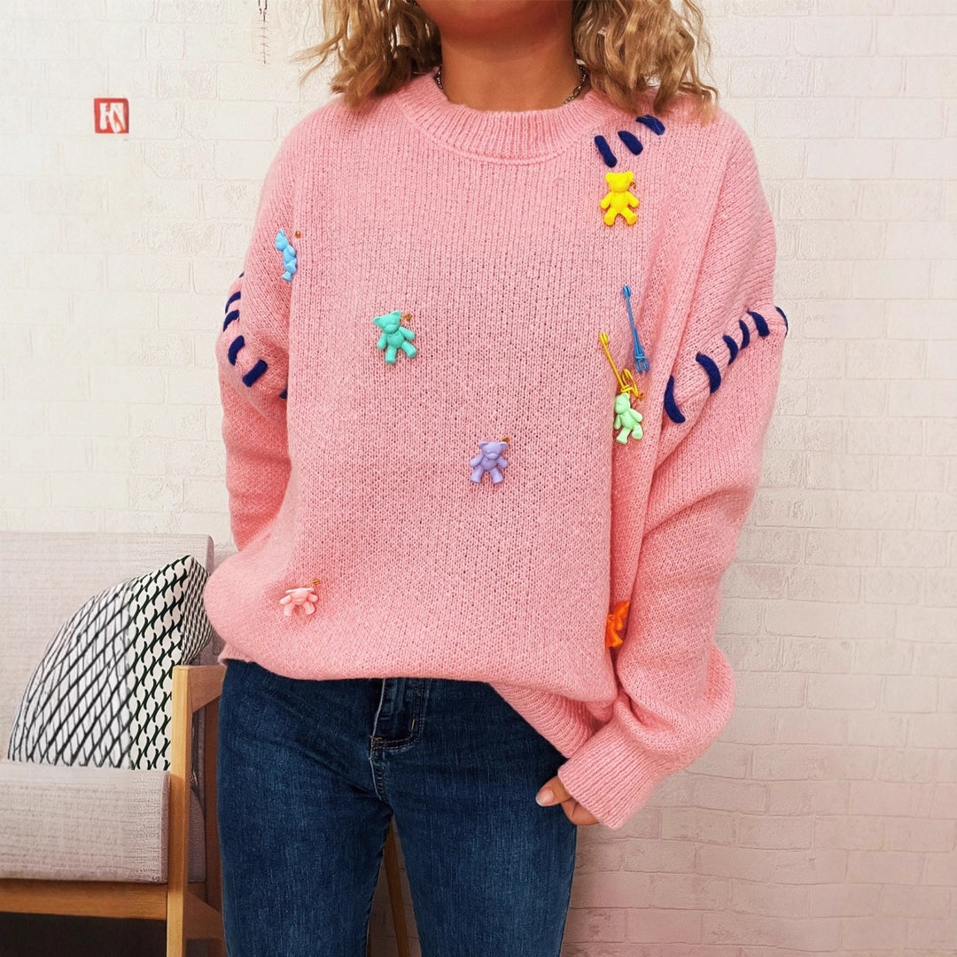 Damer tröja med lekfullt björnmotiv och dekorativa applikationer Eva Jonsson-Eva Jonsson