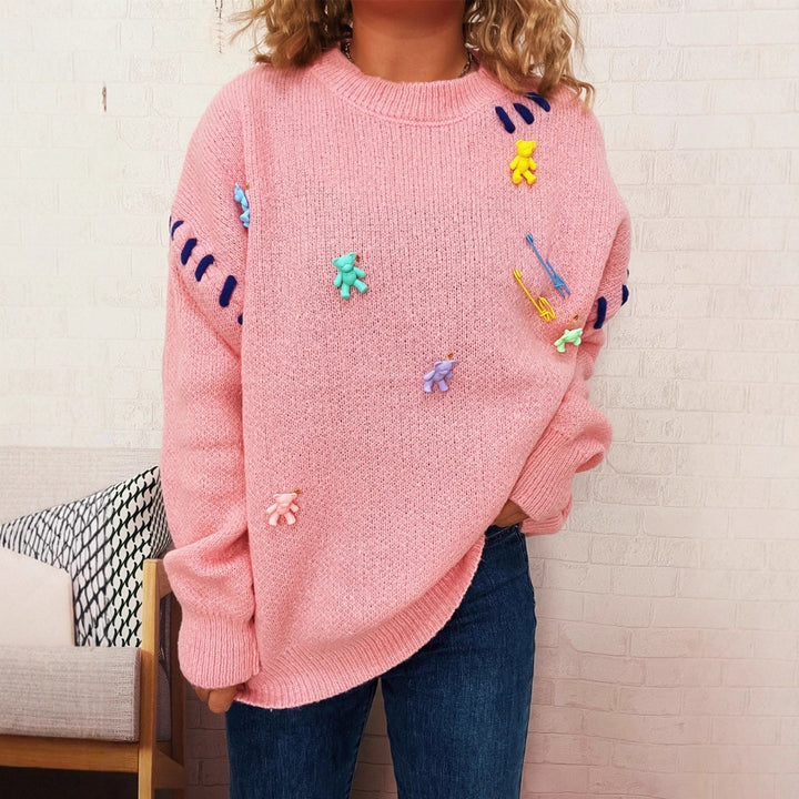 Damer tröja med lekfullt björnmotiv och dekorativa applikationer Eva Jonsson-Eva Jonsson