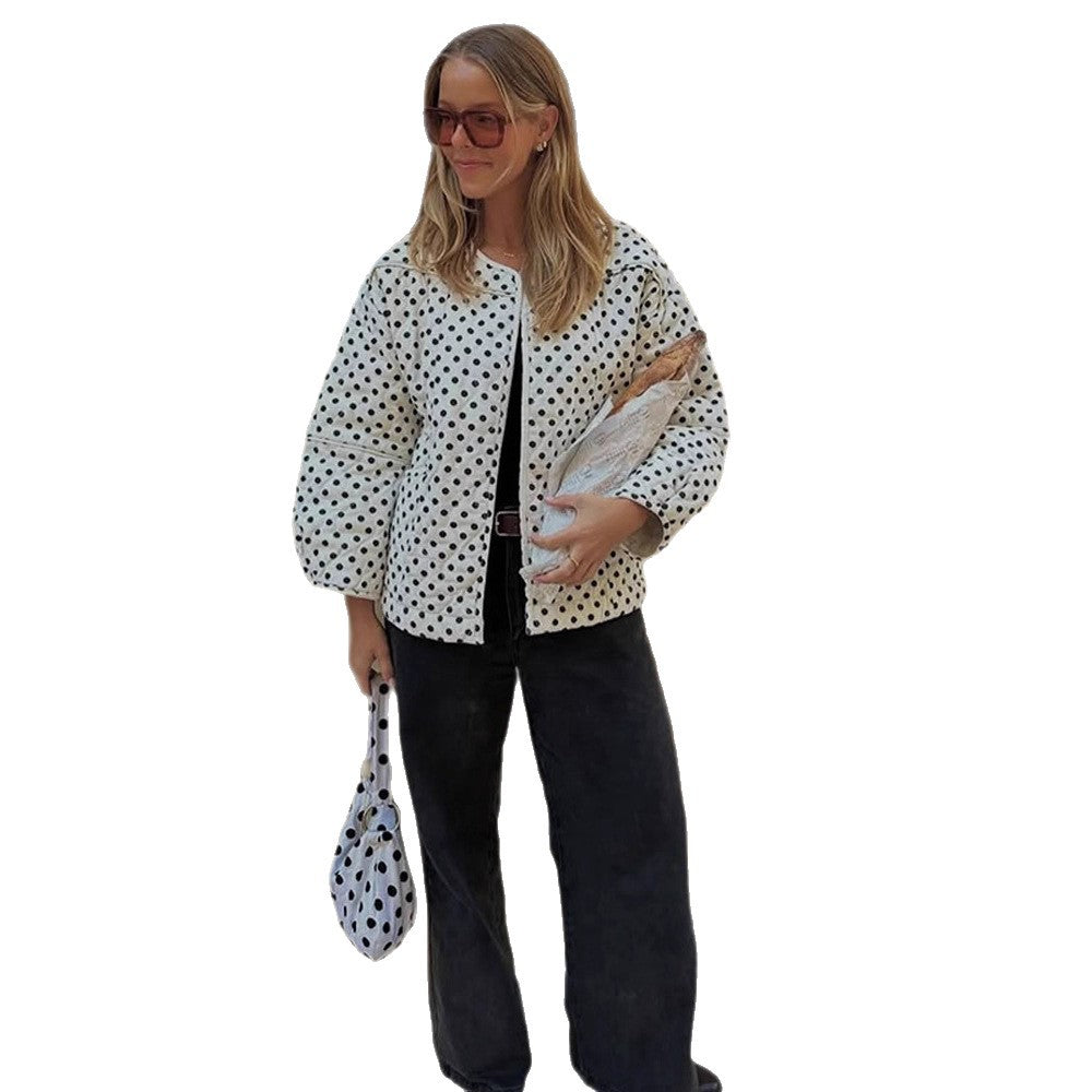 Damer vadderad blousonjacka med prickar och voluminösa ärmar Mirla-Eva Jonsson