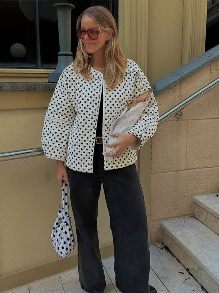 Damer vadderad blousonjacka med prickar och voluminösa ärmar Mirla-Eva Jonsson