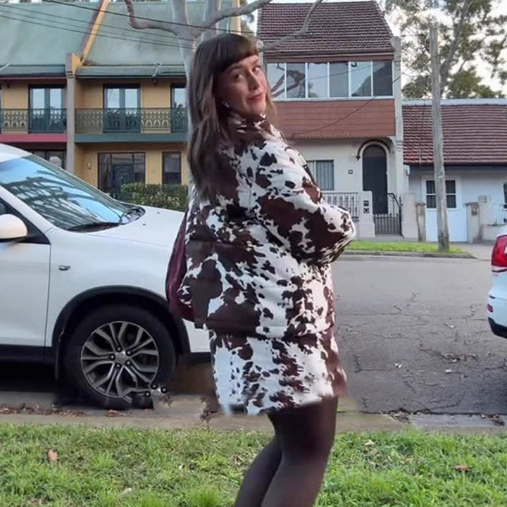 Damer vadderad kort jacka med cow-print Mirla-Eva Jonsson