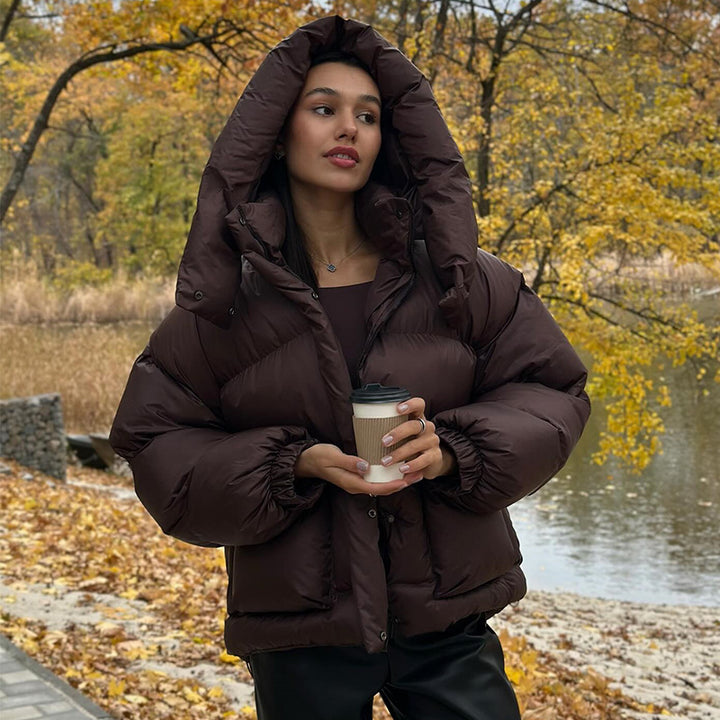 Damer vadderad vinterjacka med oversized huva Mirla-Eva Jonsson