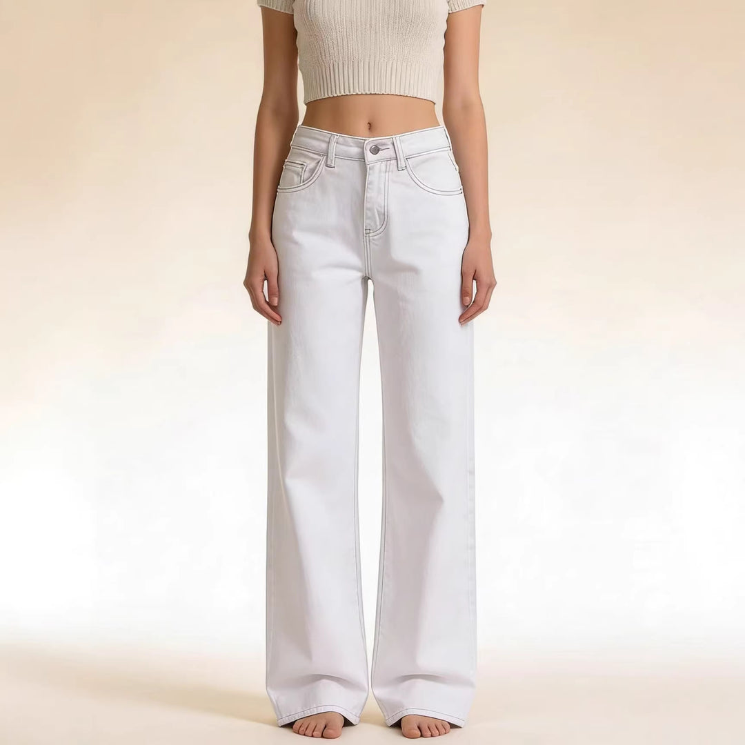 Damer vid jeans med vintage-wash och hög skuren midja Mirla-Eva Jonsson