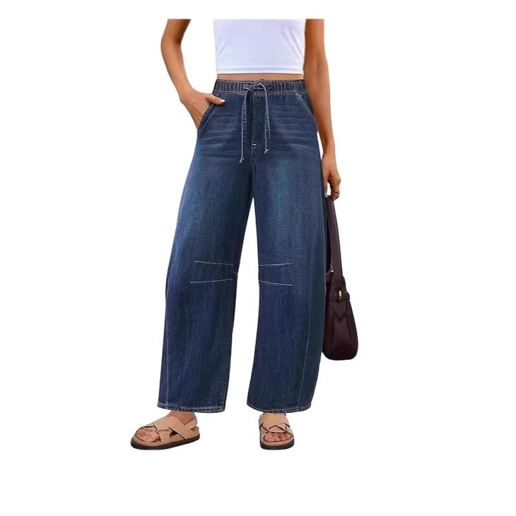 Damer vida denim-byxor med elastisk midja och praktisk skärning Mirla-Eva Jonsson