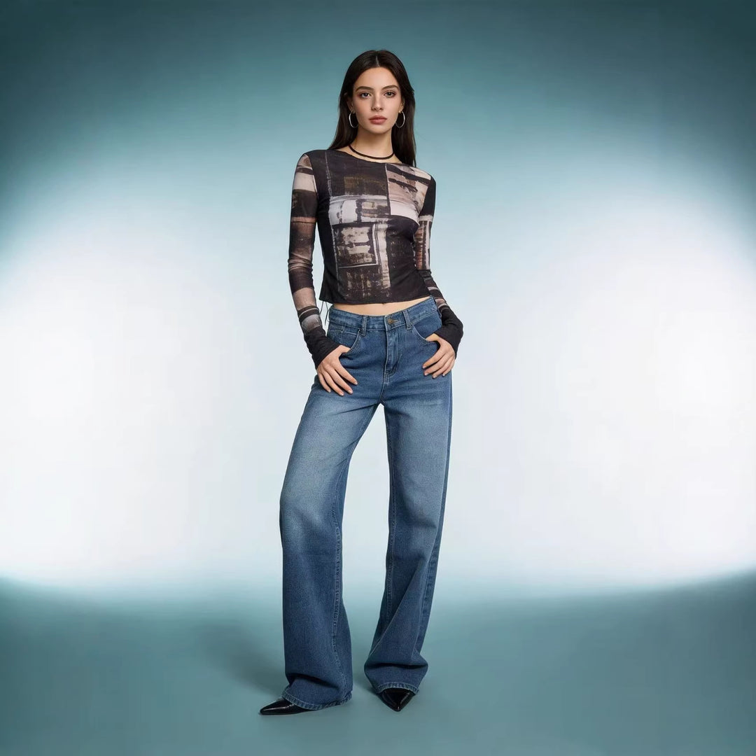 Damer vida denimbyxor med högmidja och avslappnad passform Mirla-Eva Jonsson