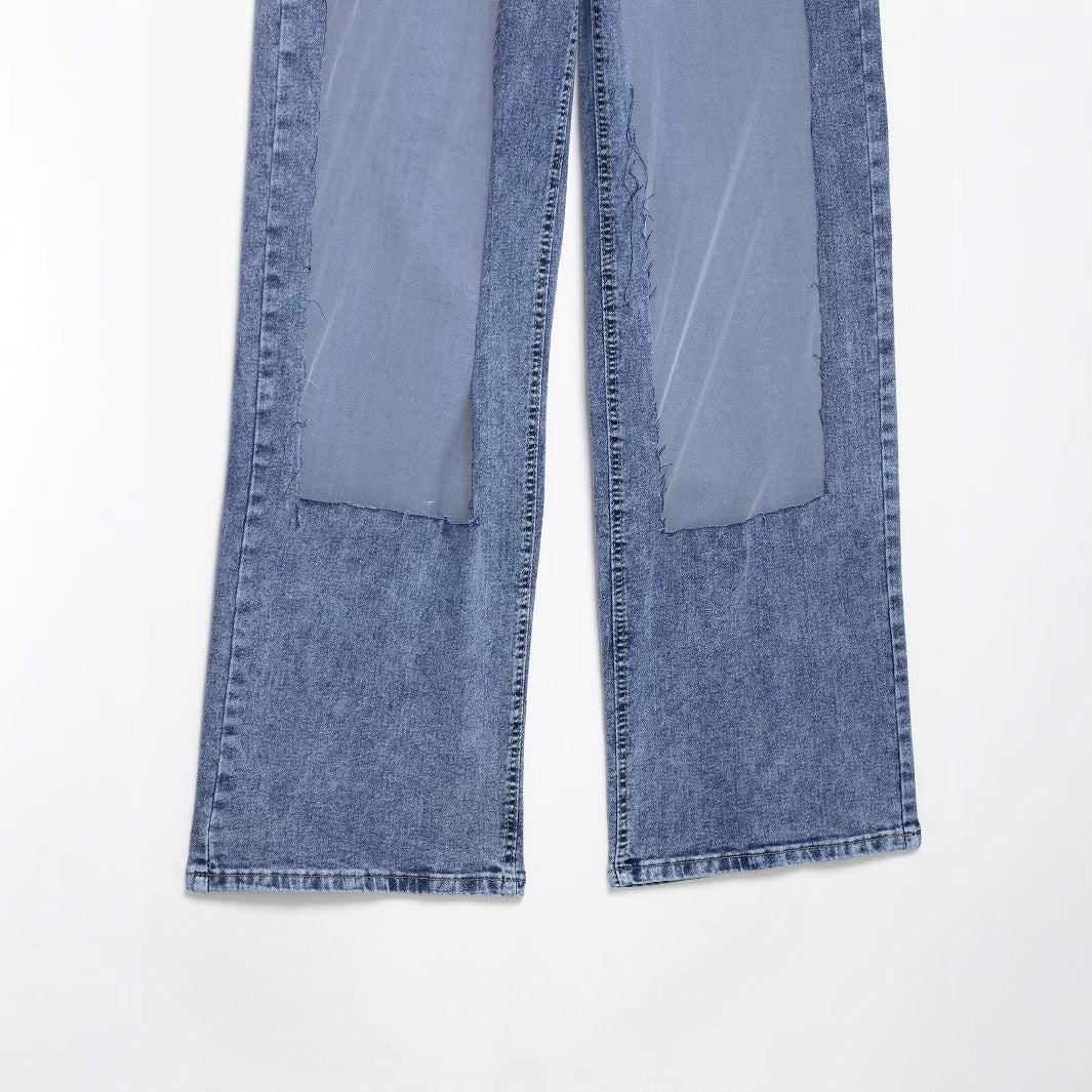 Damer vida denimbyxor med patchdesign Mirla-Eva Jonsson