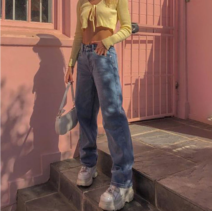 Damer vida high-waist jeans med avslappnad passform och modeakcent Mirla-Eva Jonsson