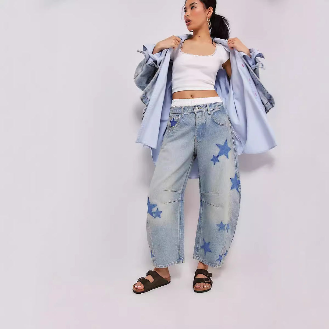 Damer vida jeans med hjärt-detaljer och avslappnad passform Mirla-Eva Jonsson