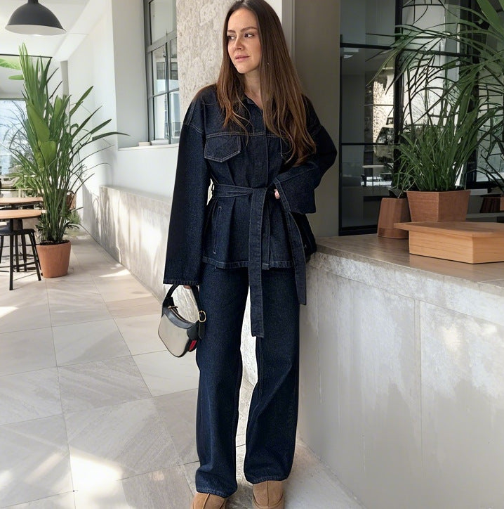 Damer vida jeans med högmidjad passform och klassiska fickor Mirla-Eva Jonsson