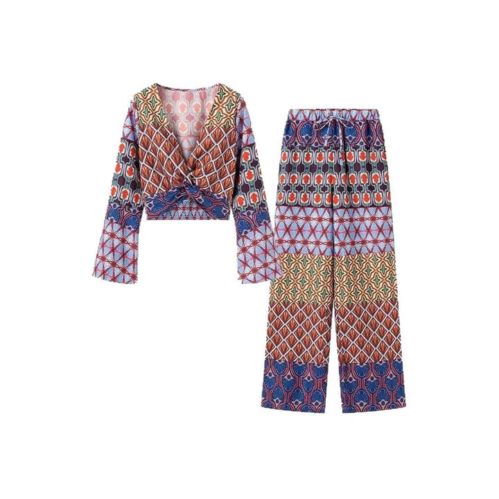 Damer vidsträckta tryckbyxor med elastisk midja och modernt design Mirla-Eva Jonsson