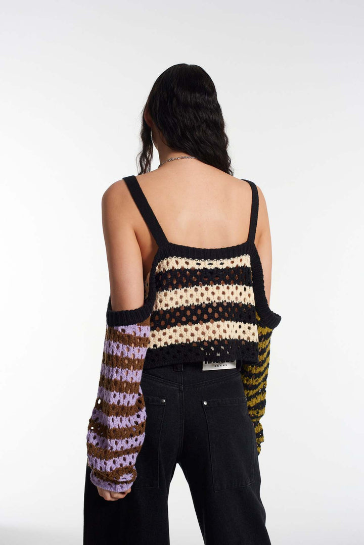 Damer virkad Crop-Top med kreativa ränder och dekorativa ärmar Mirla-Eva Jonsson
