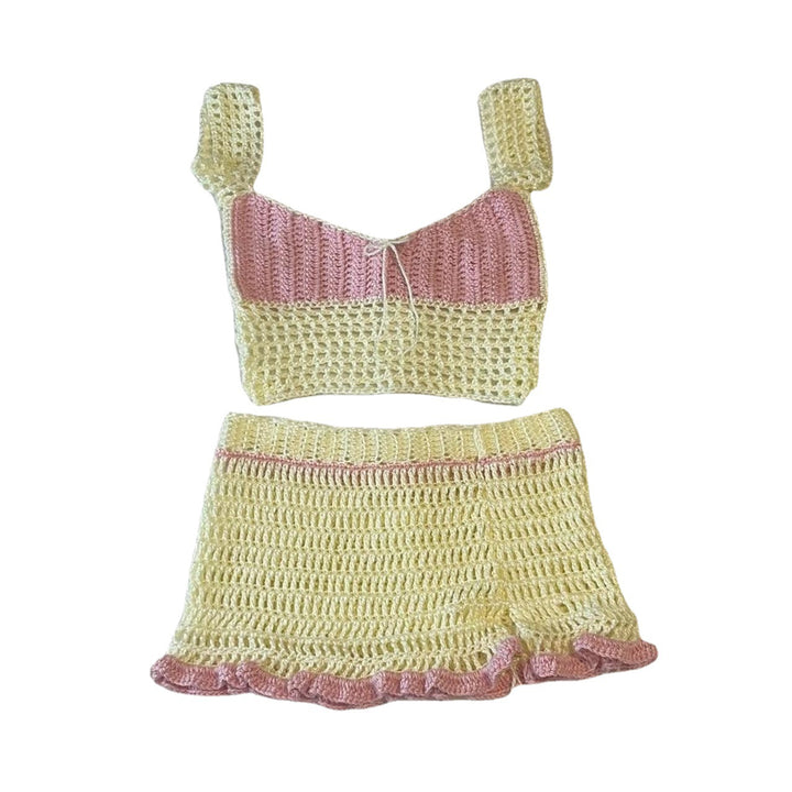 Damer virkad crop-top och minikjol-set med snörningsdetaljer Mirla-Eva Jonsson