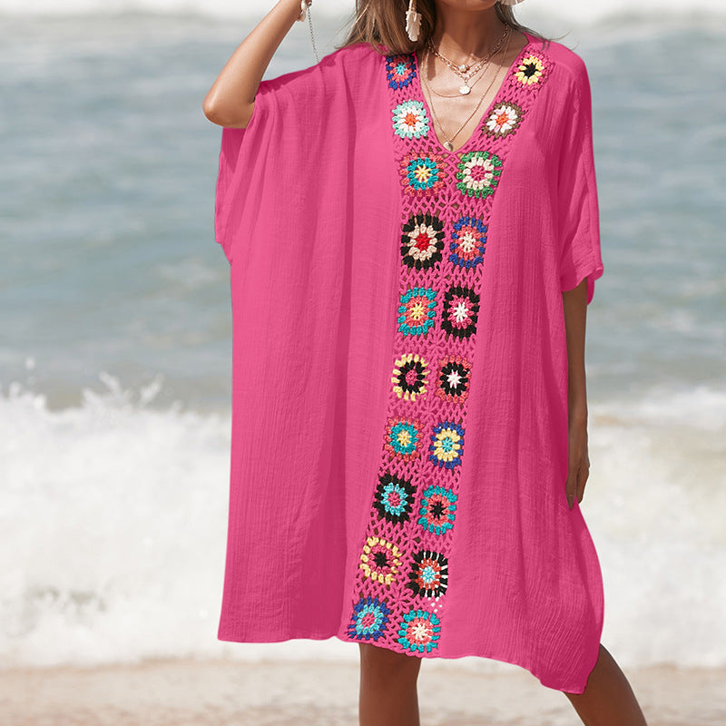 Damer virkad strandtunika i avslappnad oversize-stil med färgglada applikationer Mirla-Eva Jonsson