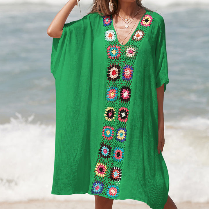 Damer virkad strandtunika i avslappnad oversize-stil med färgglada applikationer Mirla-Eva Jonsson