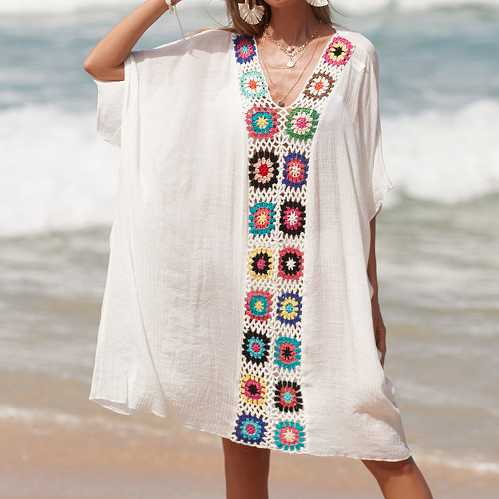 Damer virkad strandtunika i avslappnad oversize-stil med färgglada applikationer Mirla-Eva Jonsson