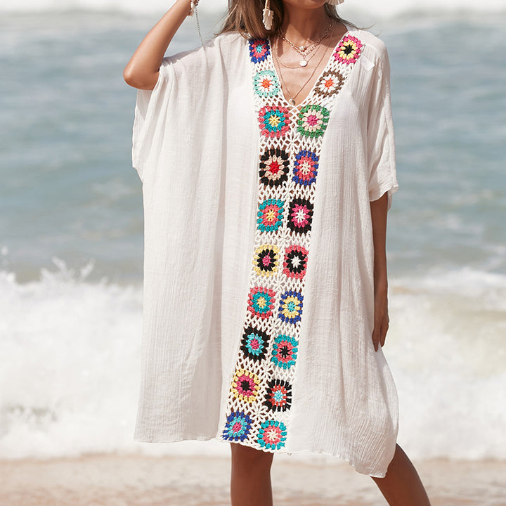 Damer virkad strandtunika i avslappnad oversize-stil med färgglada applikationer Mirla-Eva Jonsson