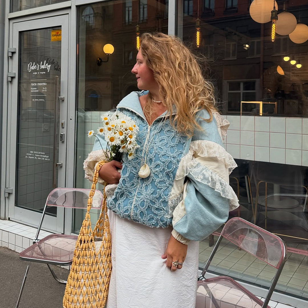 Damer voluminös Utility-jacka med volangdetaljer Mirla-Eva Jonsson