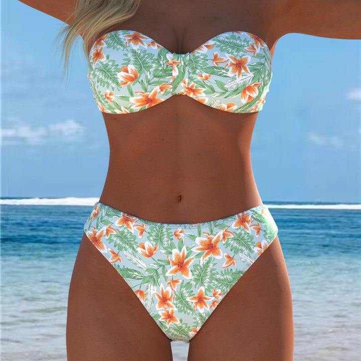 Damern Bandeau-bikini med unik fjädermönster och hög midja Mirla-Eva Jonsson