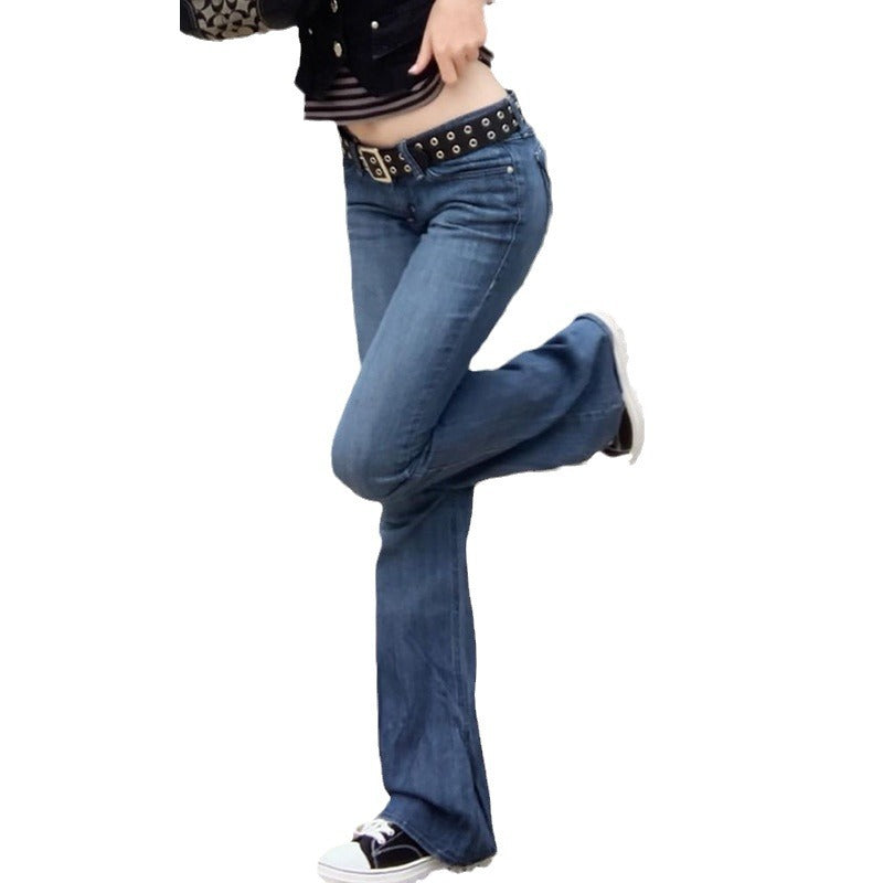 Damern Bootcut Jeans med lekfull fransdetalj Mirla-Eva Jonsson