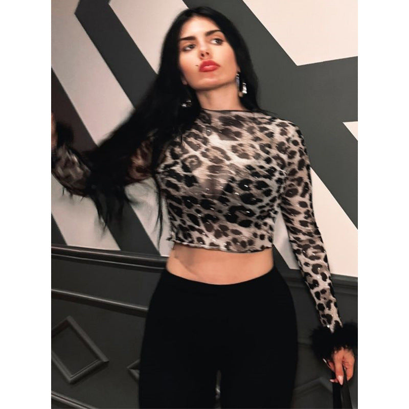 Damern Crop-Top med fluffärmar och leopardmönster Mirla-Eva Jonsson