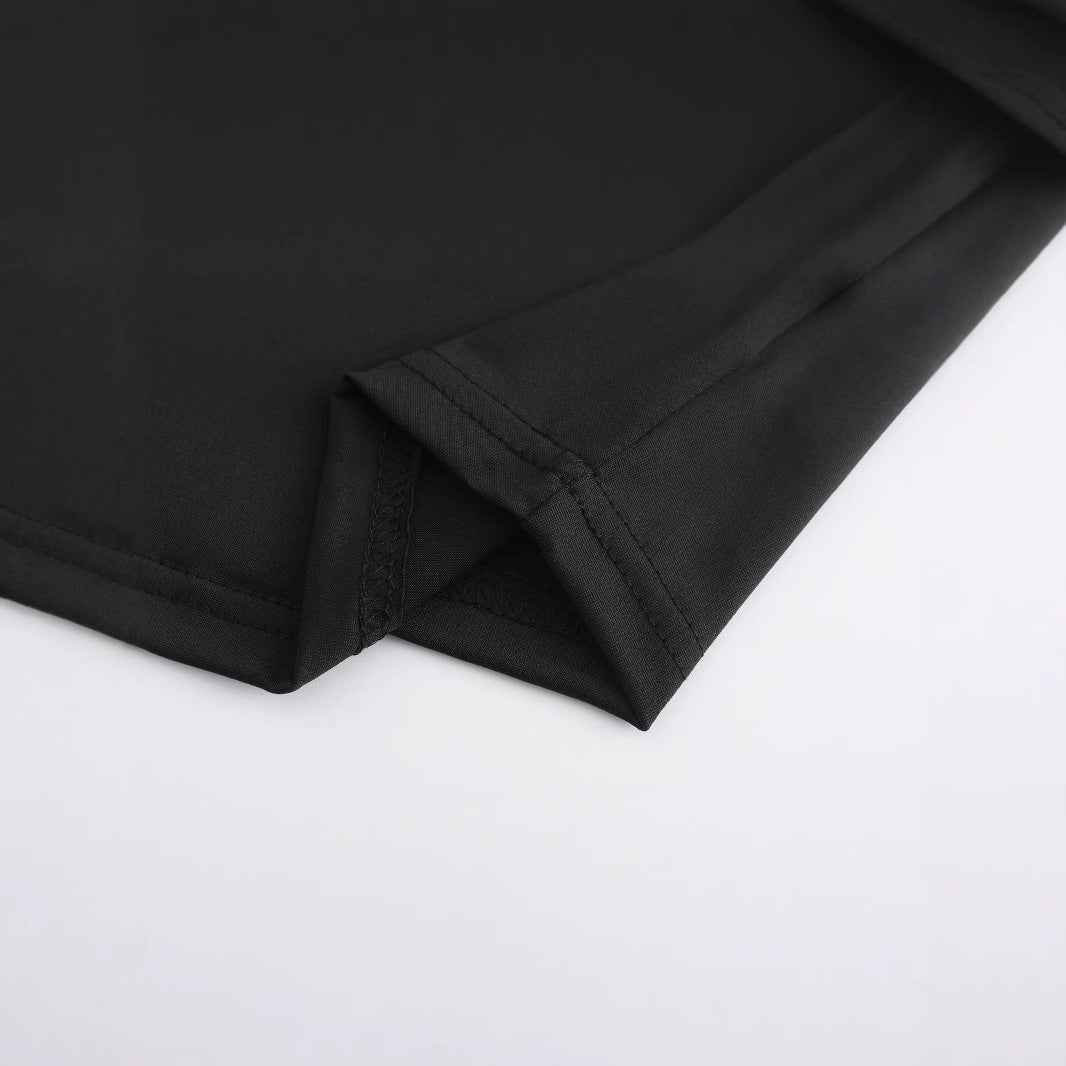 Damern Crop-Top med iögonfallande grafikdesign och edgy text Mirla-Eva Jonsson