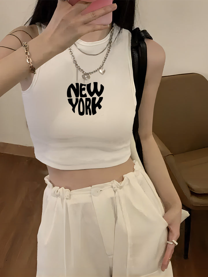 Damern Crop-Top med iögonfallande tryck och kroppsnära snitt Mirla-Eva Jonsson