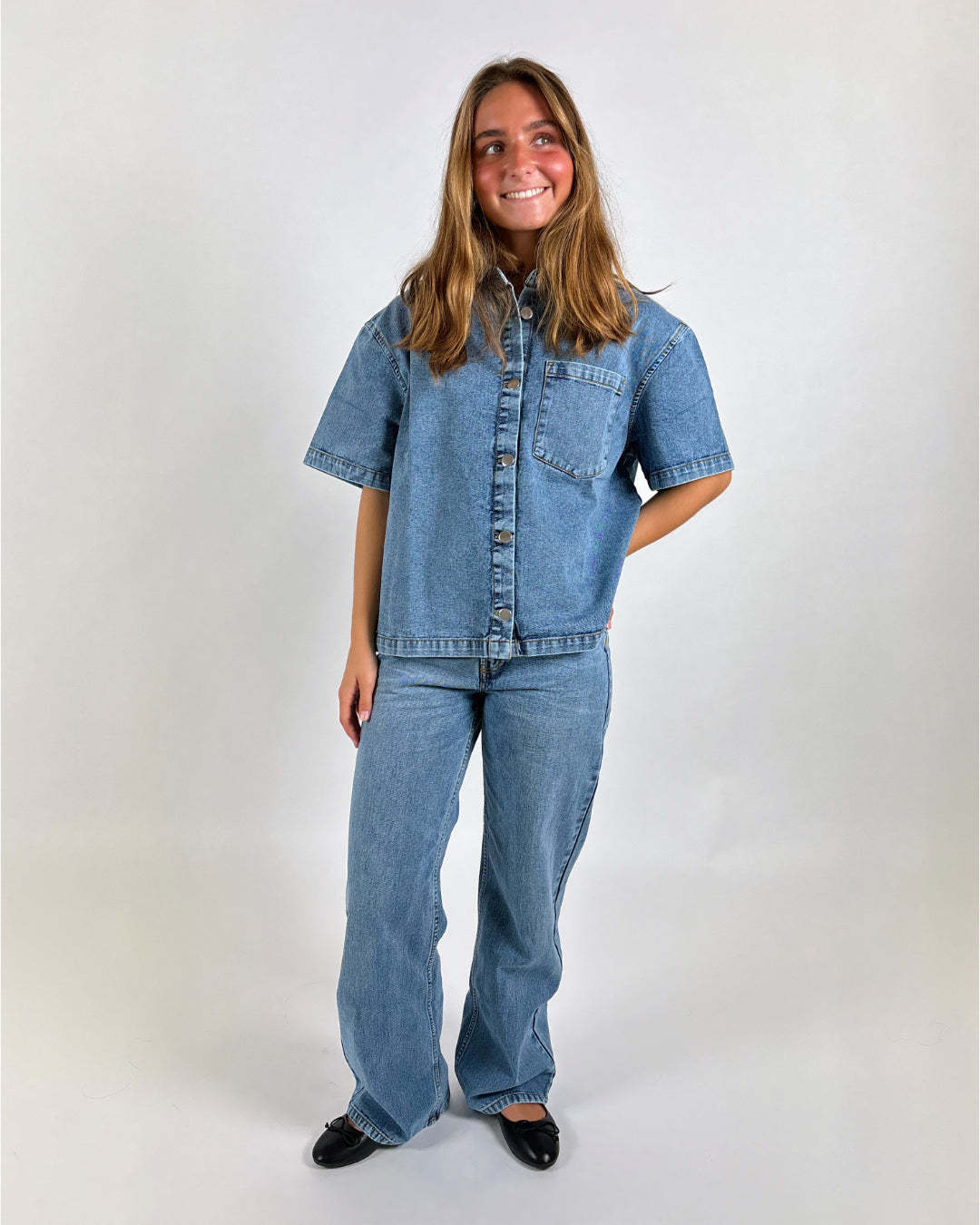 Damern Denim-skjortjacka i avslappnad oversized passform Mirla-Eva Jonsson