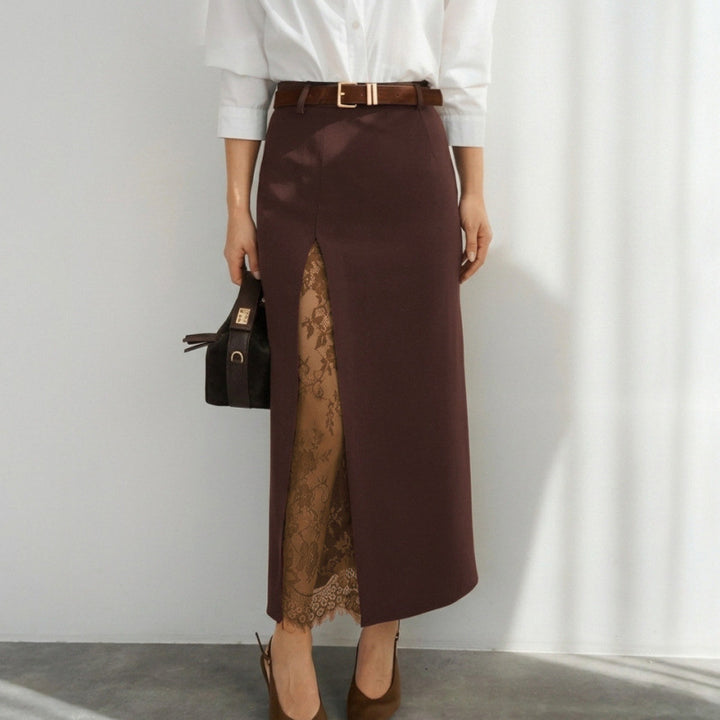 Damern Elegant Maxikjol med transparenta spetsinsatser och sidodelningsspricka Mirla-Eva Jonsson