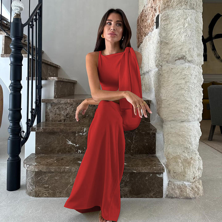 Damern Elegant Maxiklänning med asymmetriska bärremmar Mirla-Eva Jonsson