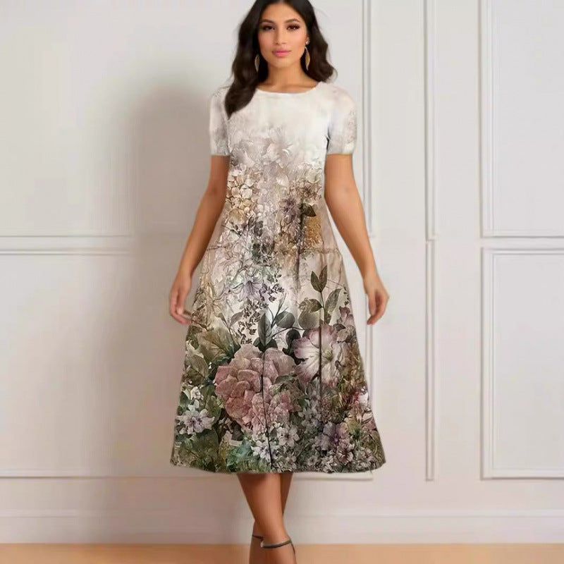 Damern Elegant Maxiklänning med blommönster och ömt rundhalsutskärning Mirla-Eva Jonsson