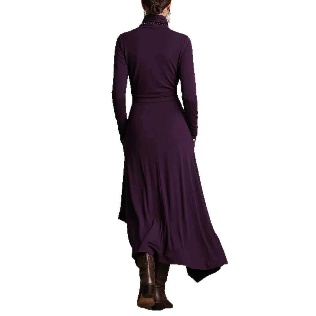 Damern Elegant Maxiklänning med draperad överdel och asymmetrisk skärning Mirla-Eva Jonsson
