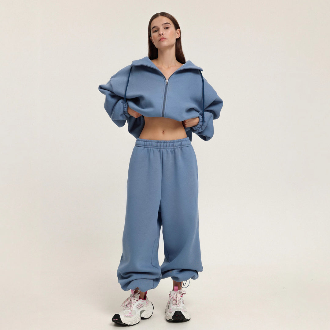 Damern Lättsamt Oversized Fritidsdräkt med mjuk huva och vida byxor Mirla-Eva Jonsson