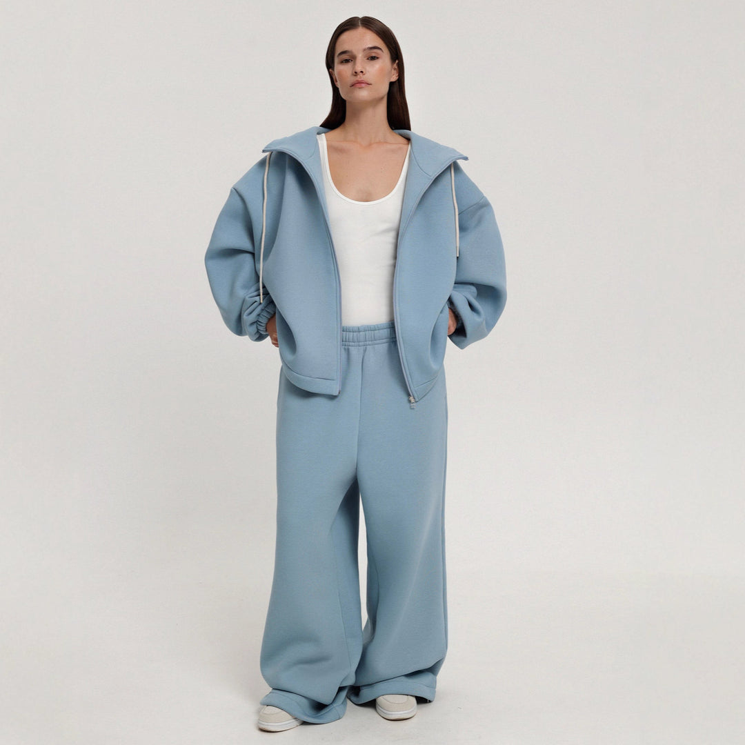 Damern Lättsamt Oversized Fritidsdräkt med mjuk huva och vida byxor Mirla-Eva Jonsson