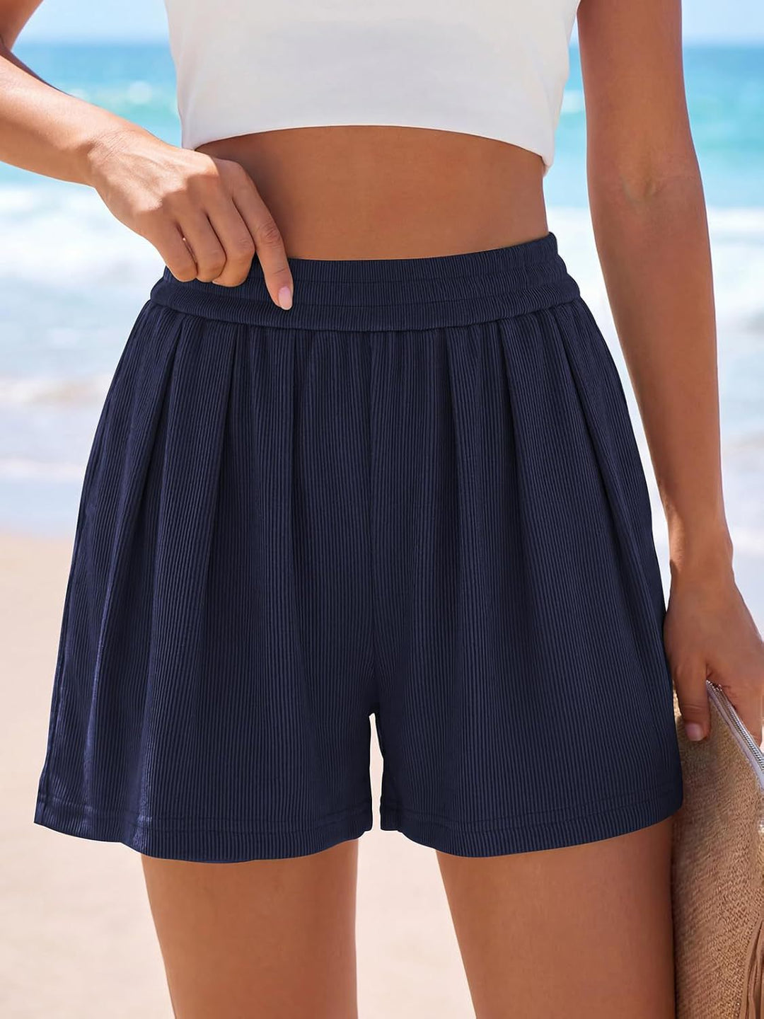 Damern Lediga Fritids short med elastisk midja och veck Mirla-Eva Jonsson