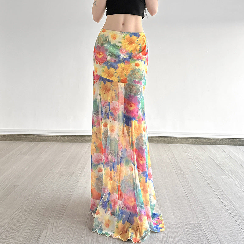 Damern Maxi Kjol med blommigt Chiffon-design och svajig fåll Mirla-Eva Jonsson