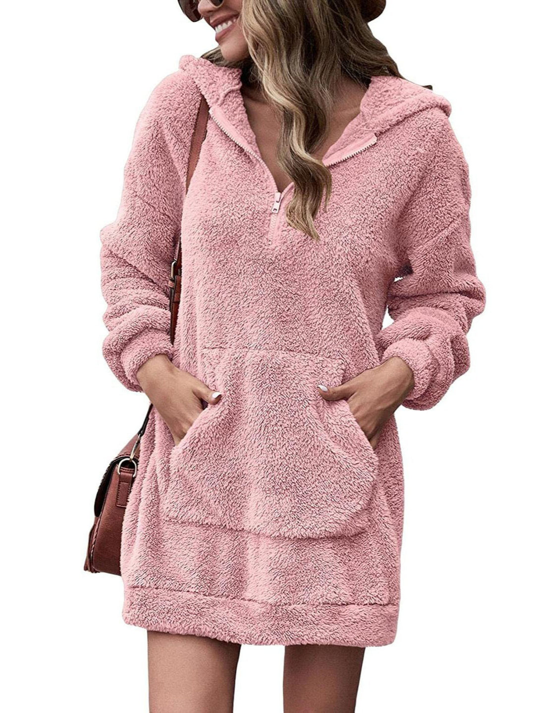 Damern Mysig Hoodie-klänning med praktiska fickor och halv dragkedja Mirla-Eva Jonsson