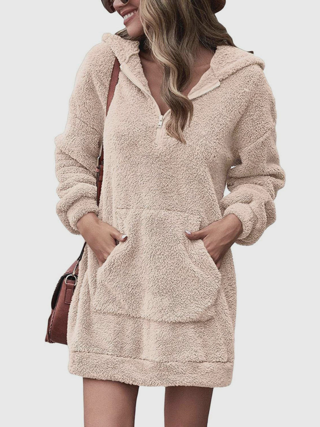 Damern Mysig Hoodie-klänning med praktiska fickor och halv dragkedja Mirla-Eva Jonsson