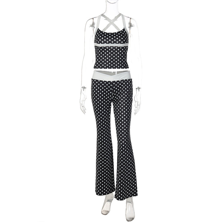 Damern Polka Dot Sportdräkt med kort överdel och utsvängda byxor Mirla-Eva Jonsson