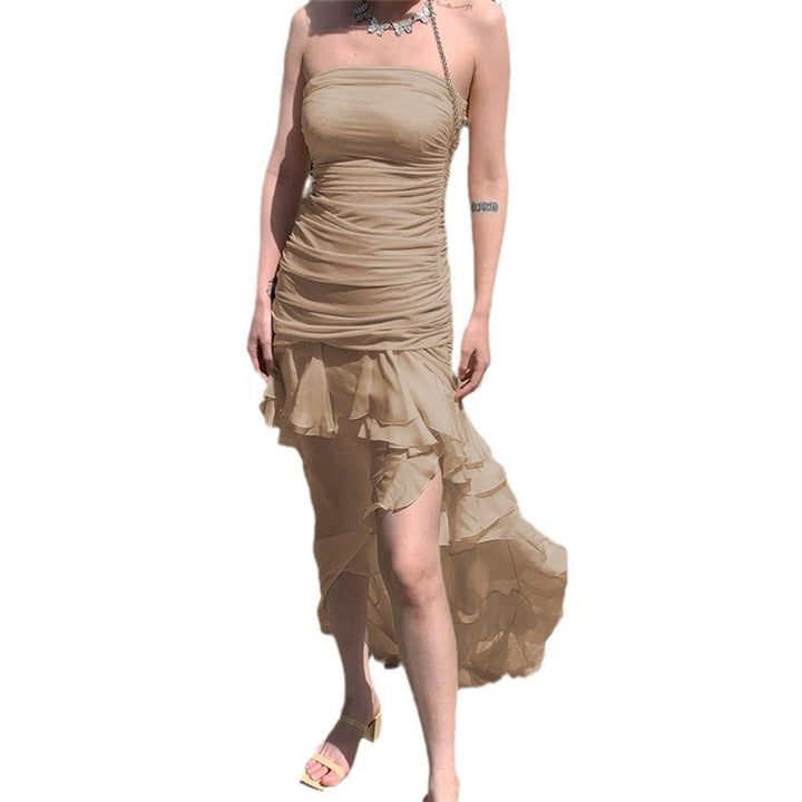 Damern Raffinerat Maxi-dress med off-the-shoulder design och voluminös volangkant Mirla-Eva Jonsson