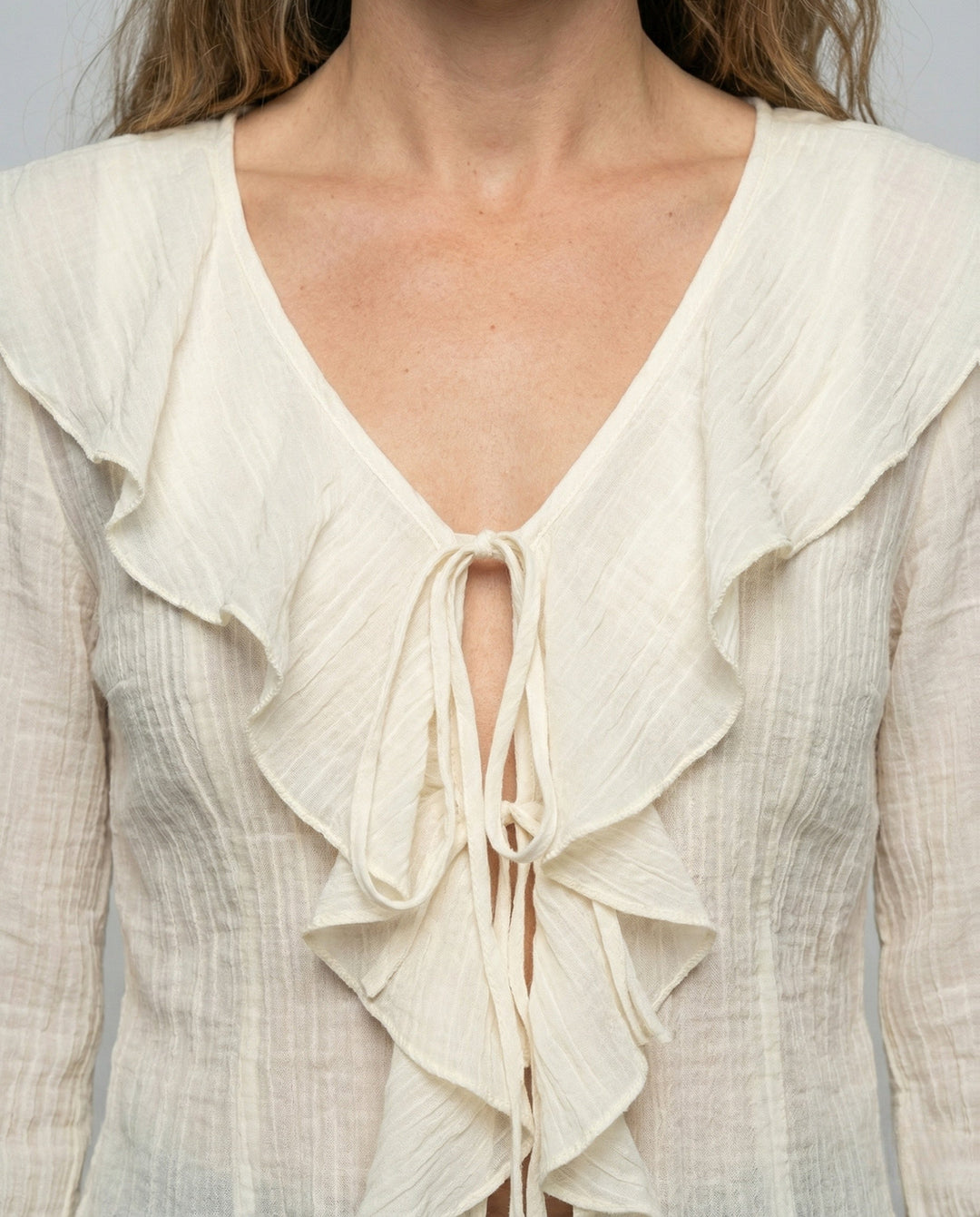 Damern Rynkad Chiffonblus med Volangkrage-Eva Jonsson